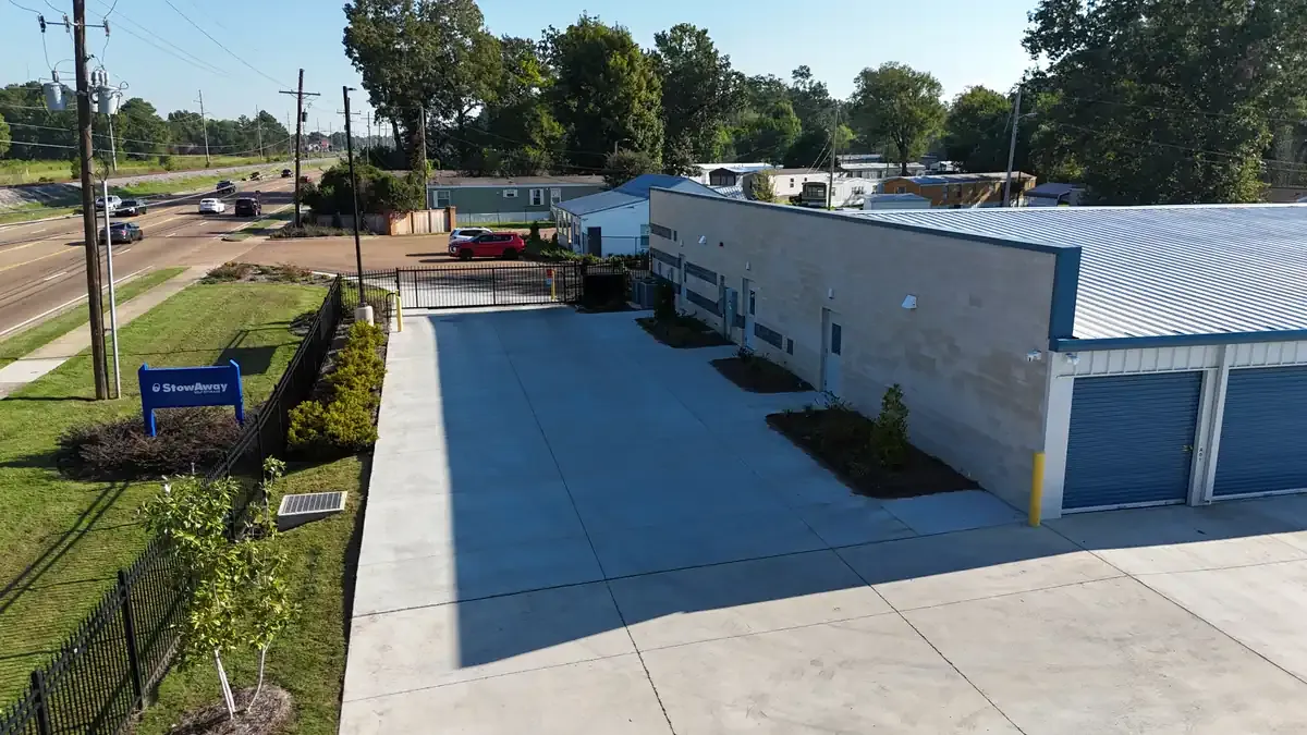 Fondren Stowaway self storage facility 